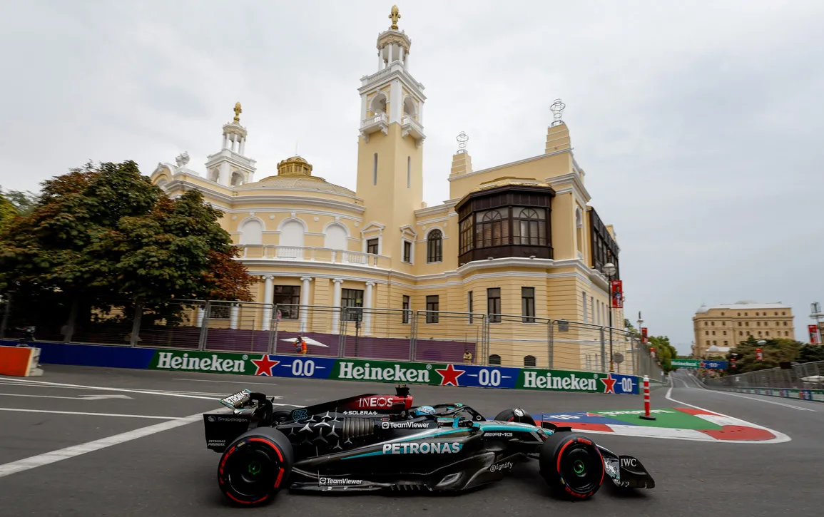 Toto-Baku-Preview-IMAGE-3