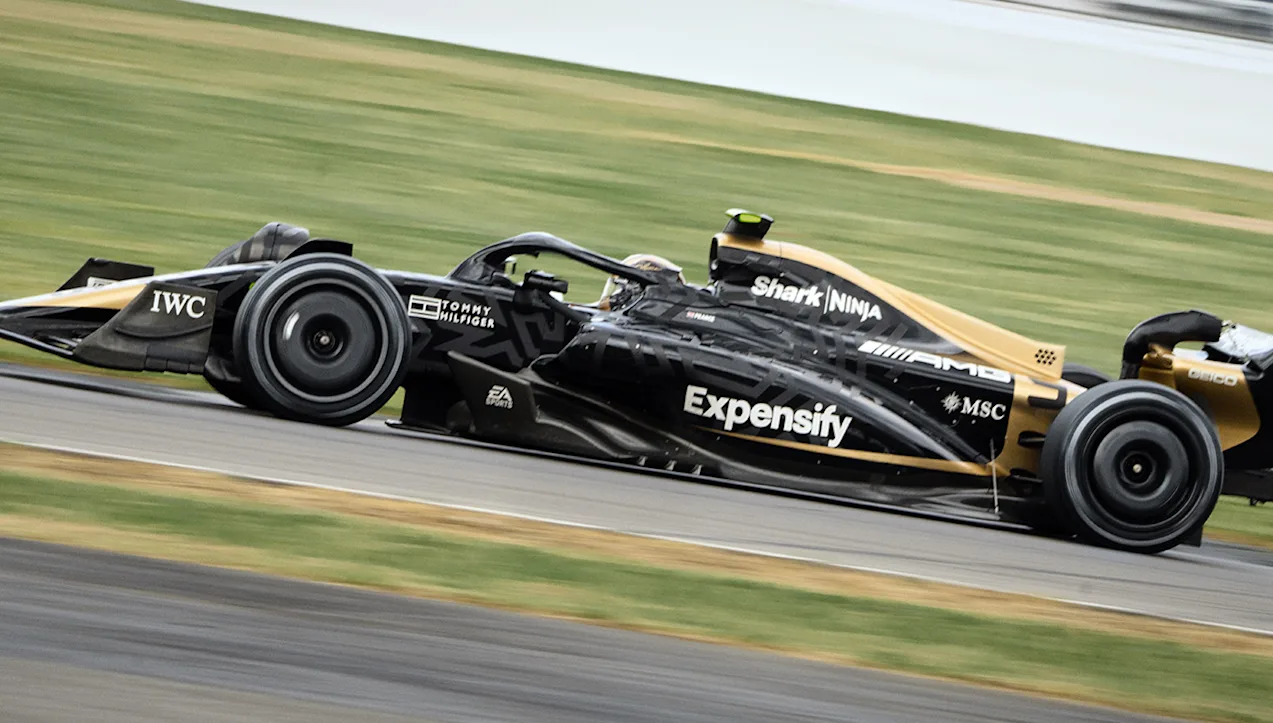 top-APXGP-car-(003)