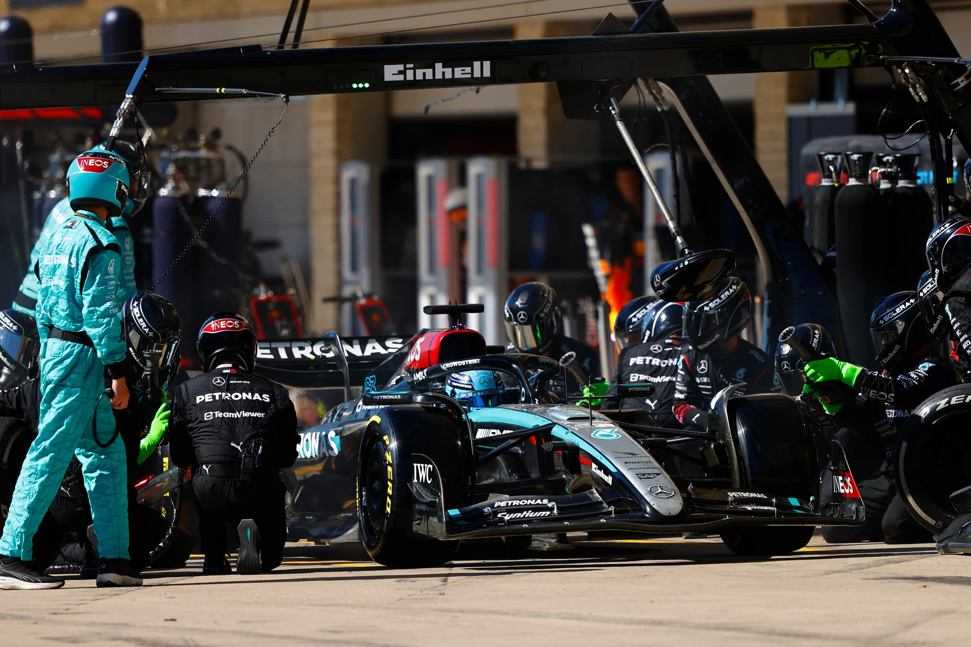 Year: 2024
Type: race
Location: us
Scenario: paddock
Image number (zero-based): 0