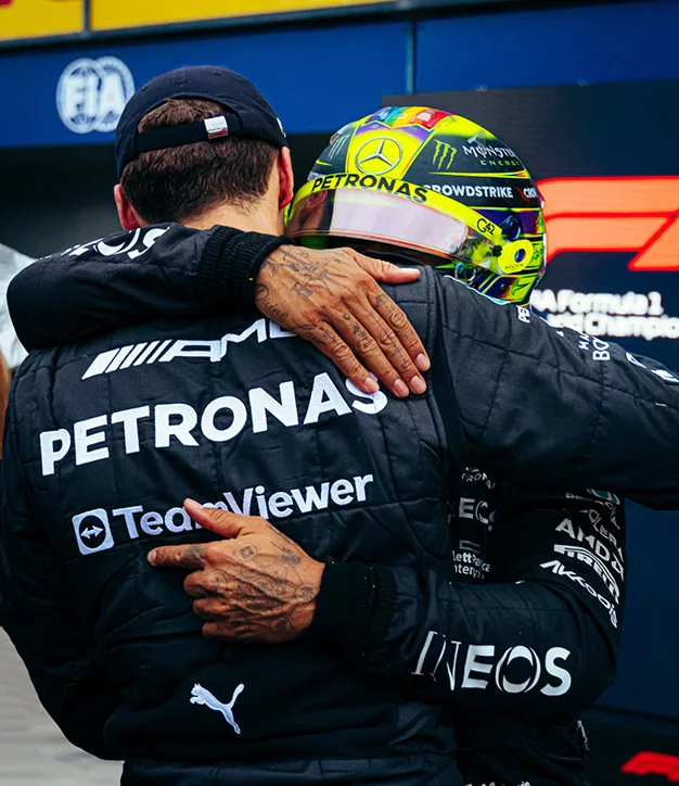 Lewis-Hamilton-George-Russell-Mercedes-Australian-GP-2023-mobile