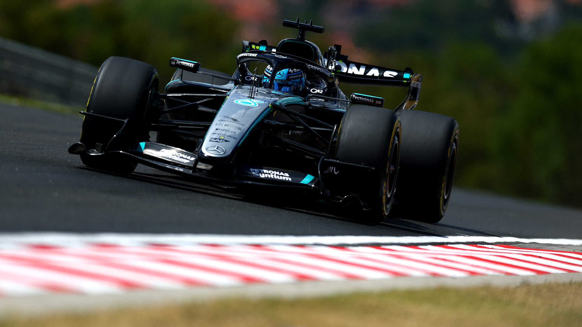 Mercedes-AMG Petronas F1 ×  M Official Mercedes-AMG PETRONAS F1 Team Website - Mercedes-AMG