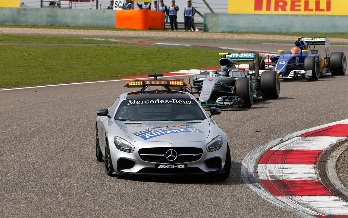 2015 2017-Mercedes-AMG-GT-S