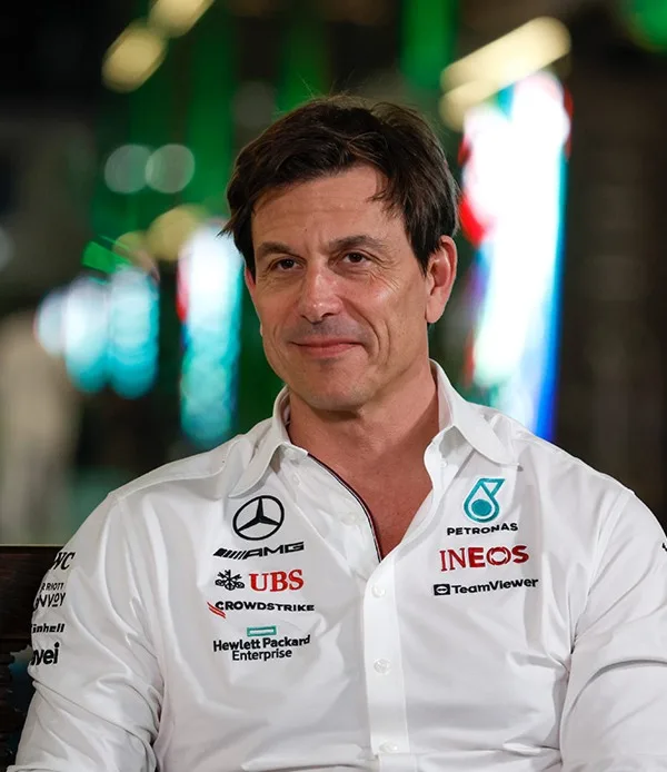 Toto-Wolff-Mercedes-Portrait-mobile