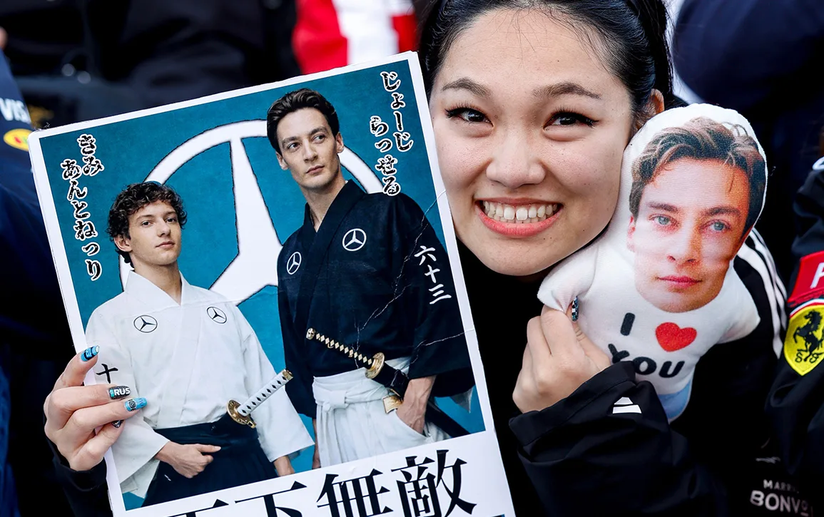 M589201
