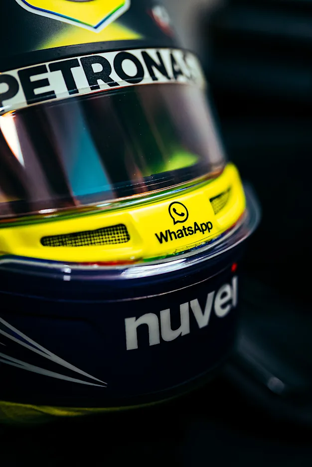 WhatsApp Helmet Branding Mobile