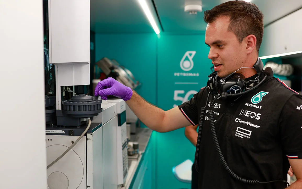 PETRONAS Web IMAGE 5