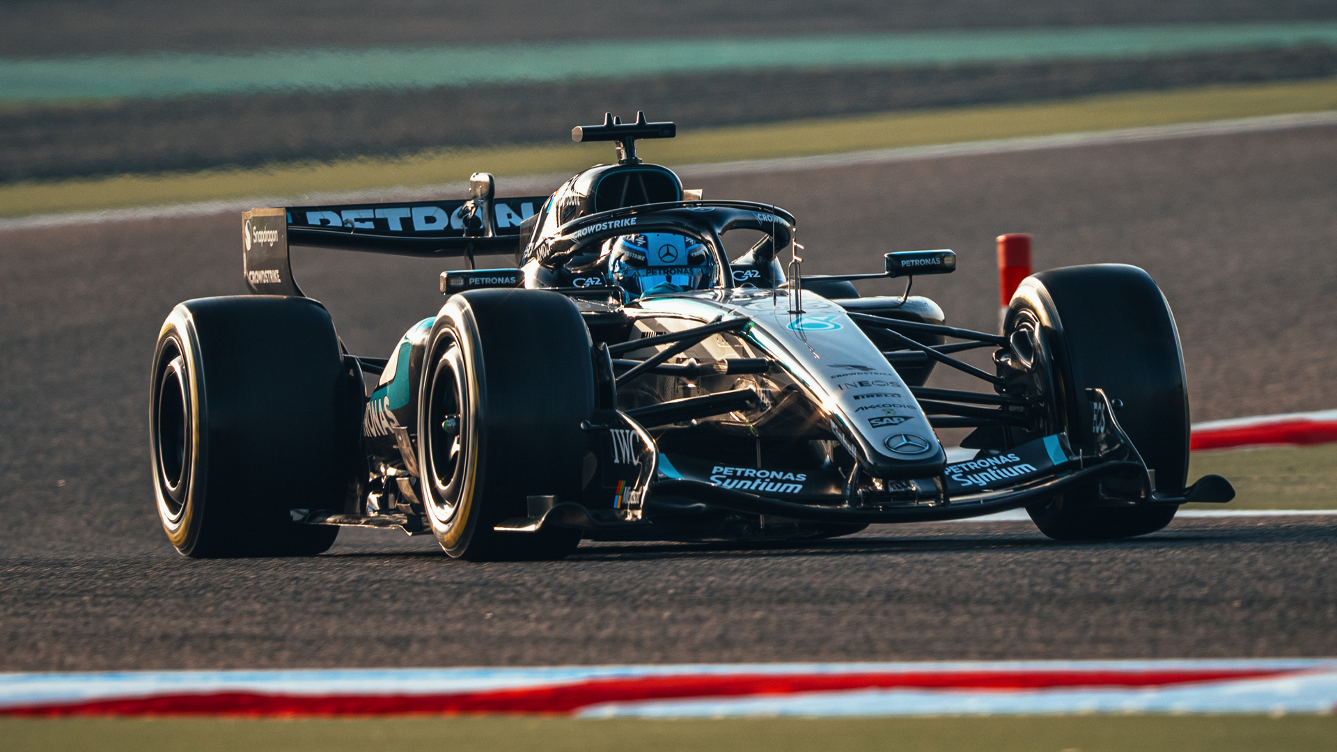 The Mercedes-AMG PETRONAS Esports Team confirms driver line-up for