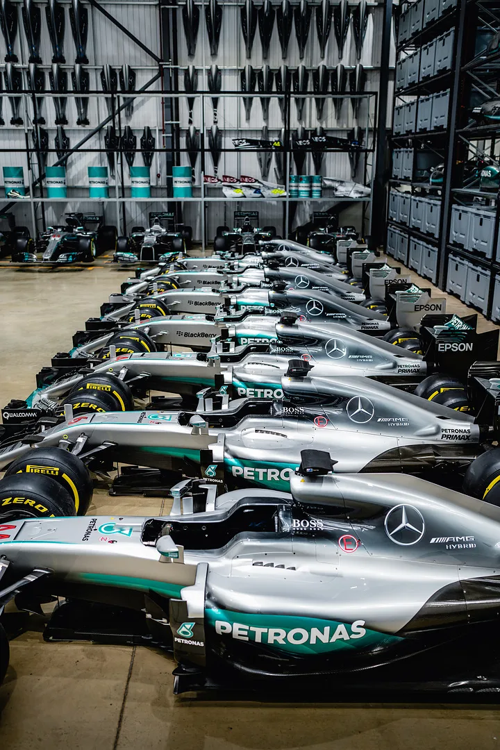 Spies Hecker ramène l'équipe de Formule 1 Mercedes-AMG Petronas à