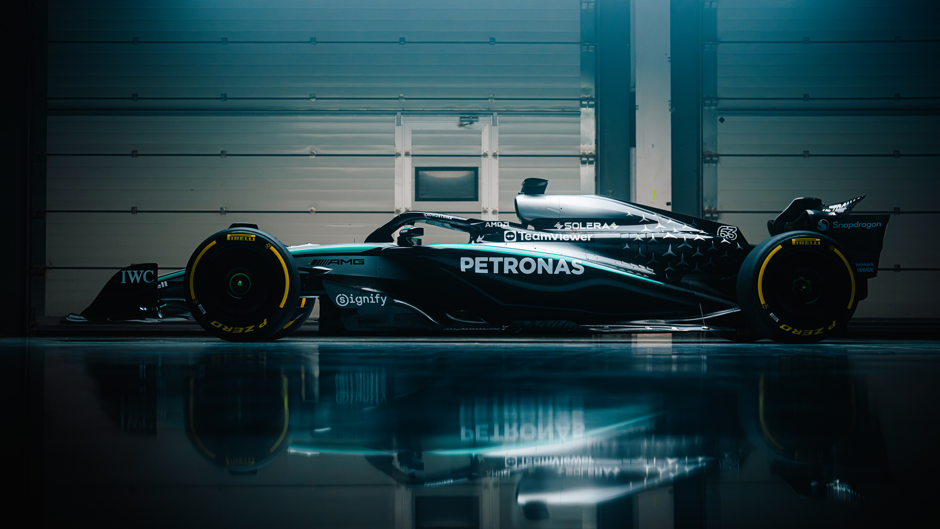 Explore the F1 W16 - Mercedes-AMG PETRONAS F1 Team