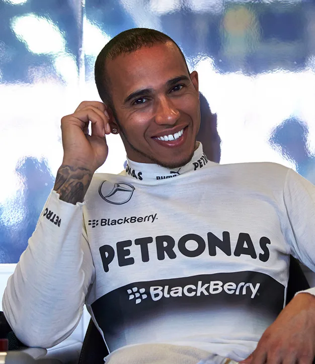 Lewis-Hamilton-Australian-GP-2013-mobilet