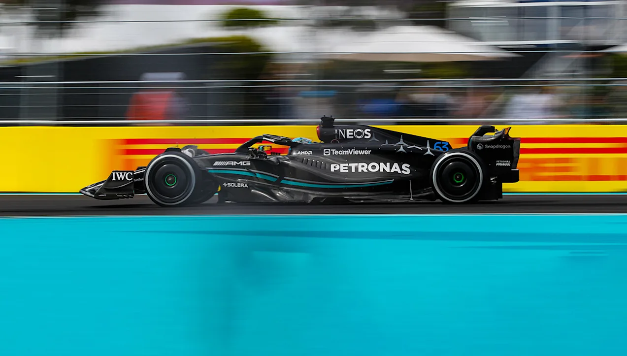 00 George Russell Mercedes-AMG F1 Miami Race top