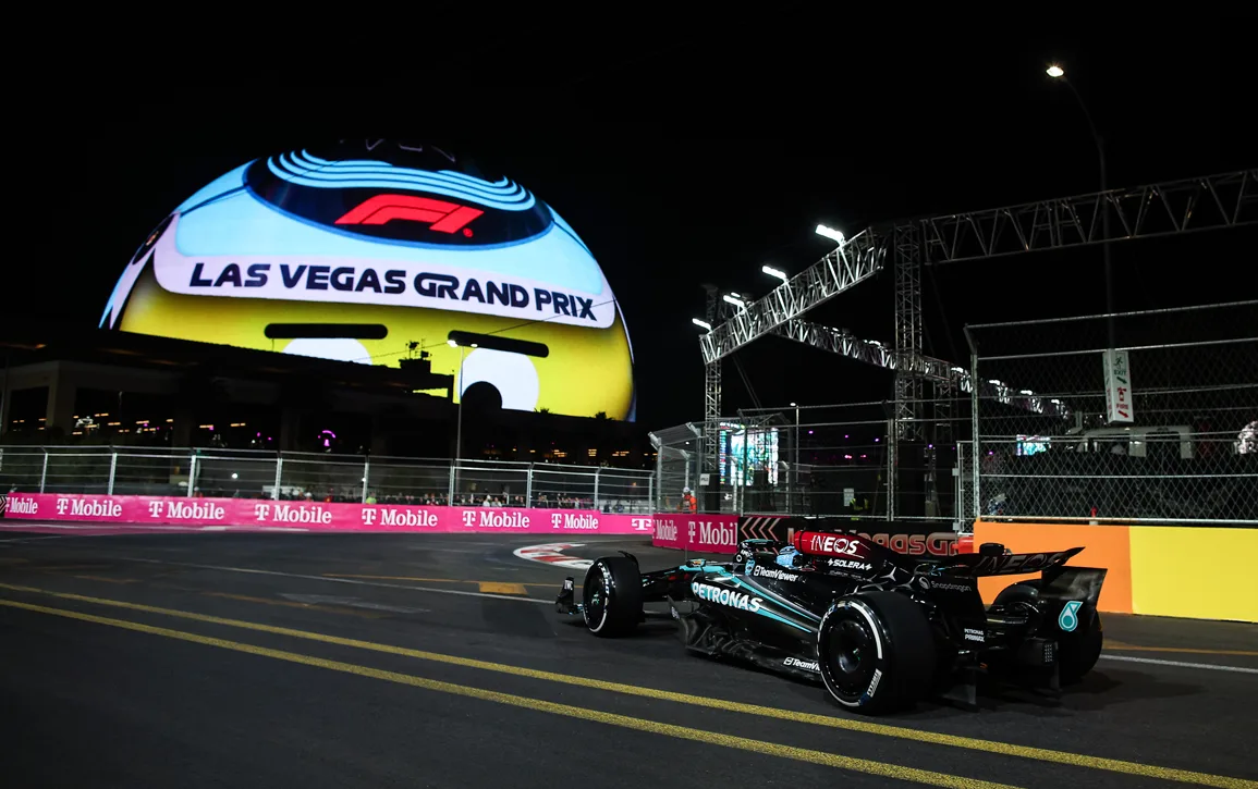 Las-Vegas-Race-Page-IMAGE-3