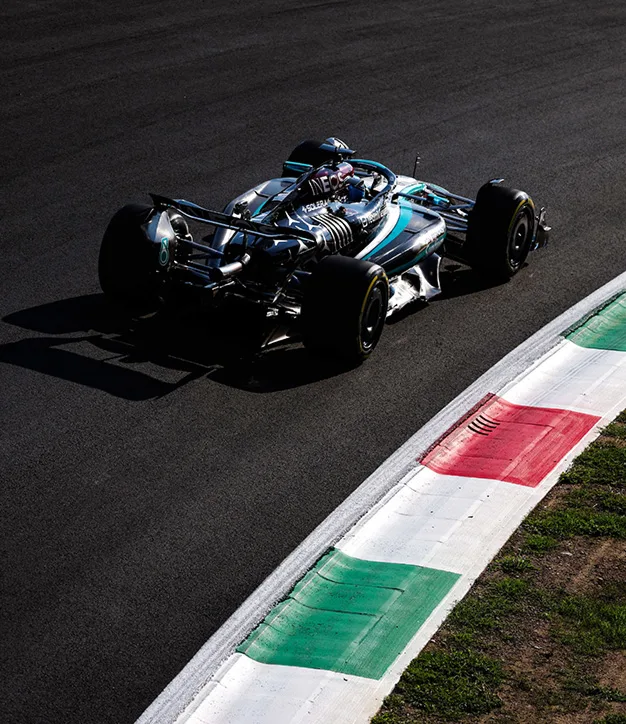mobile-06-M458266