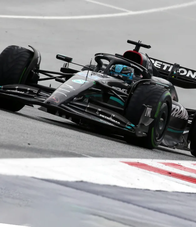 00 Lewis Hamilton George Russell Mercedes-AMG F1 Austria-mobile