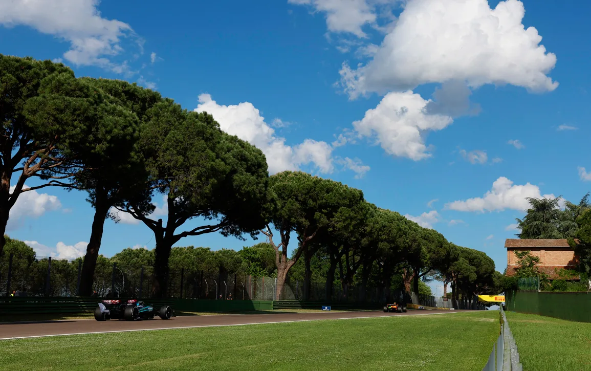 Imola-Race-Page-IMAGE-3