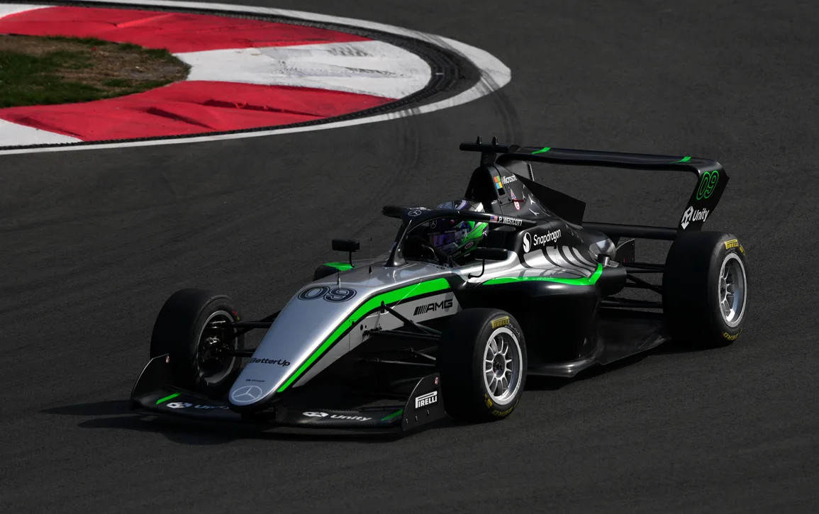 F1-ACAD-3-Races-IMAGE-2