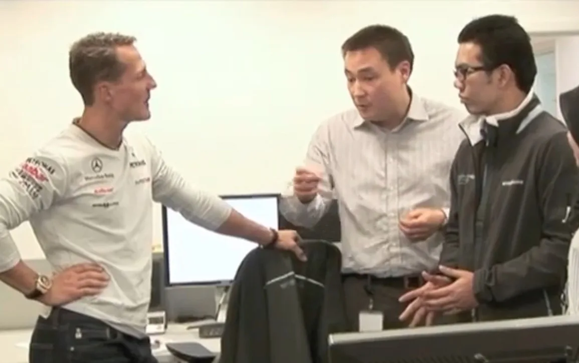 PETRONAS-INTERNS-WEB-2011-IMAGE-4