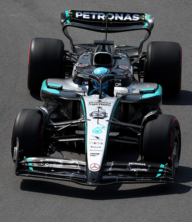 爆買い 英語 Official Mercedes-AMG Mercedes - Website Team F1 PETRONAS ミニカー