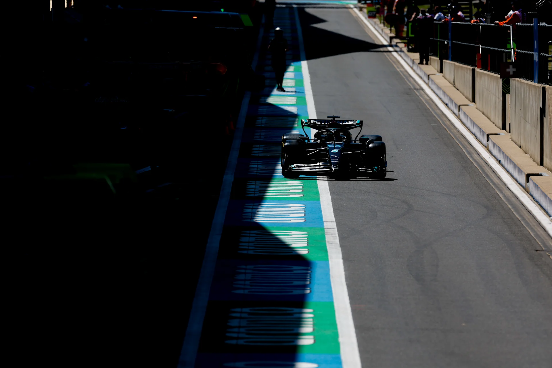 F12023GP11GBR JK089752