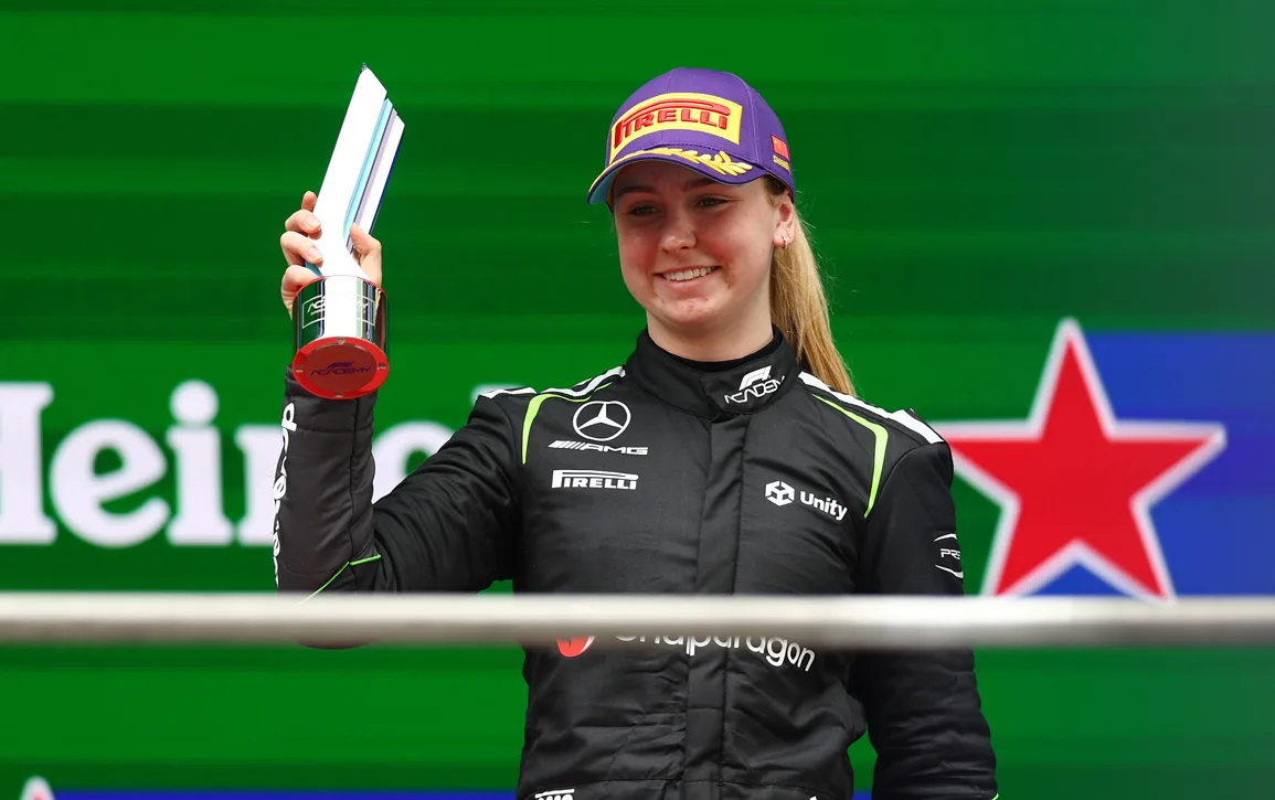 F1-ACAD-3-Races-IMAGE-3