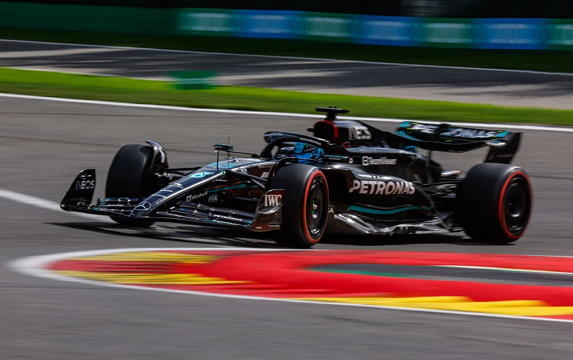 IMAGE 9 SPA CORNERS