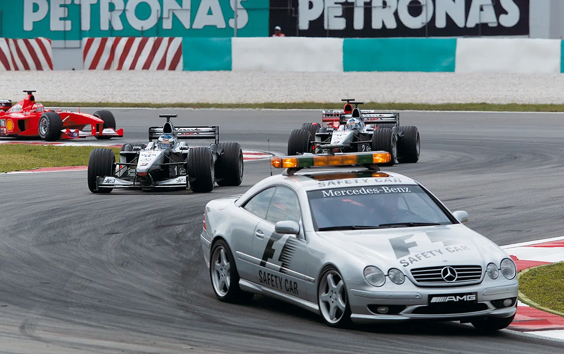 2000-Mercedes-Benz-CL-55-AMG