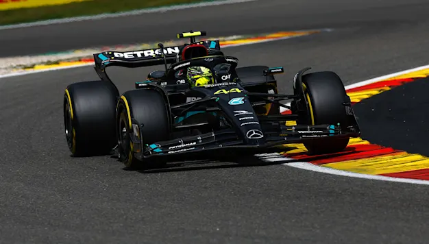 00 Lewis Hamilton Mercedes-AMG F1 Spa 2023-top