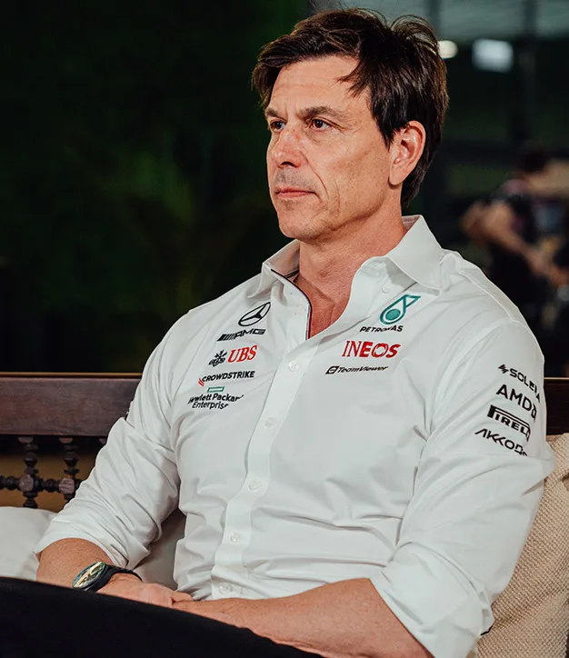 00-Toto-Wolff-Mercedes-AMG-F1 mobile