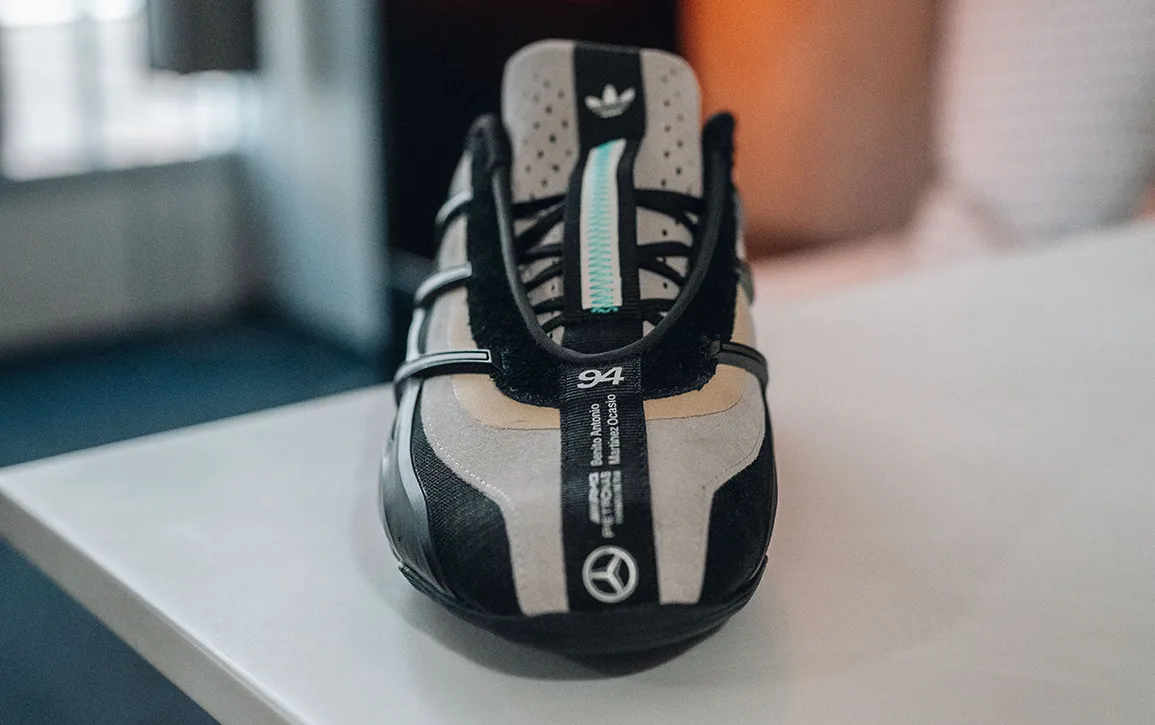 M544855