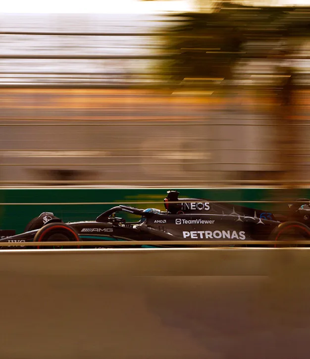 01-George-Russell-2023-Saudi-Arabian-GP-Qualifying-mobile