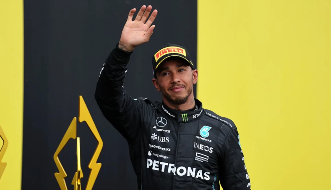 LH-PODIUM-text