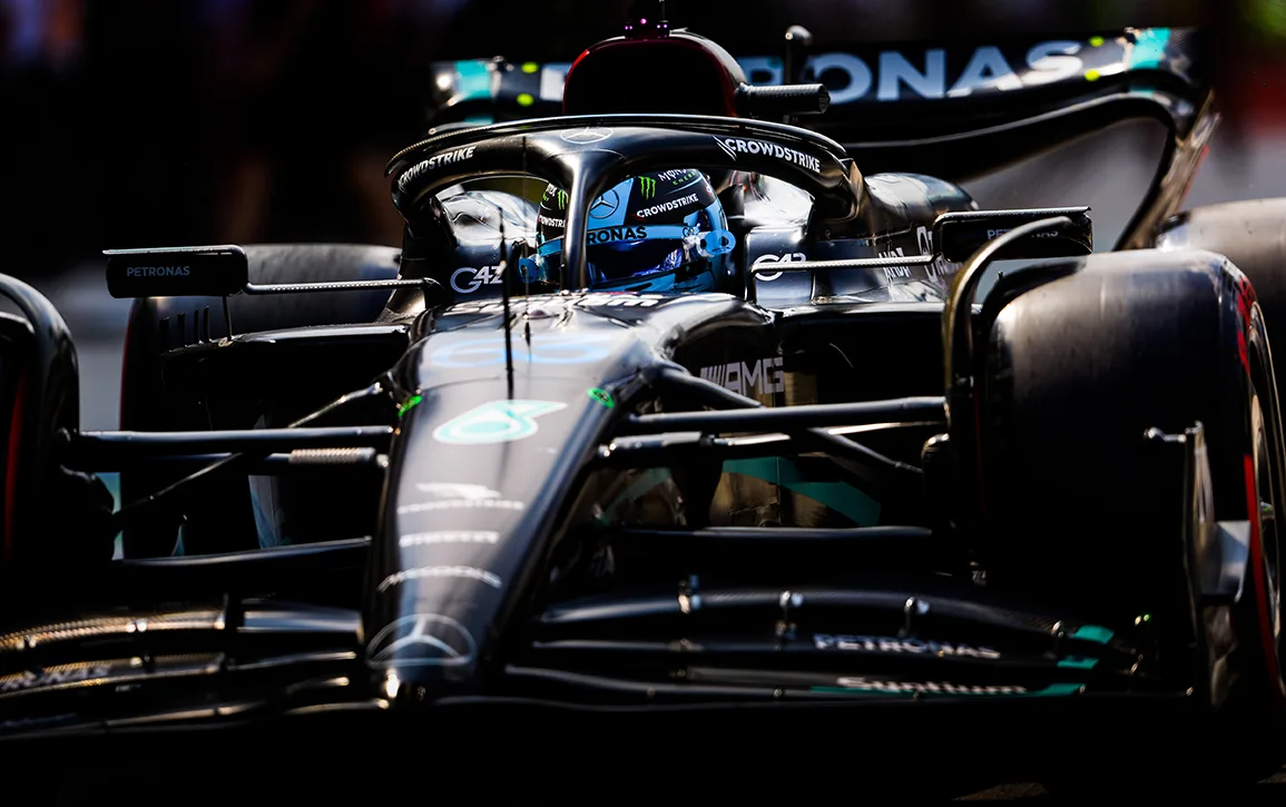 George Russell Mercedes-AMG F1 Race