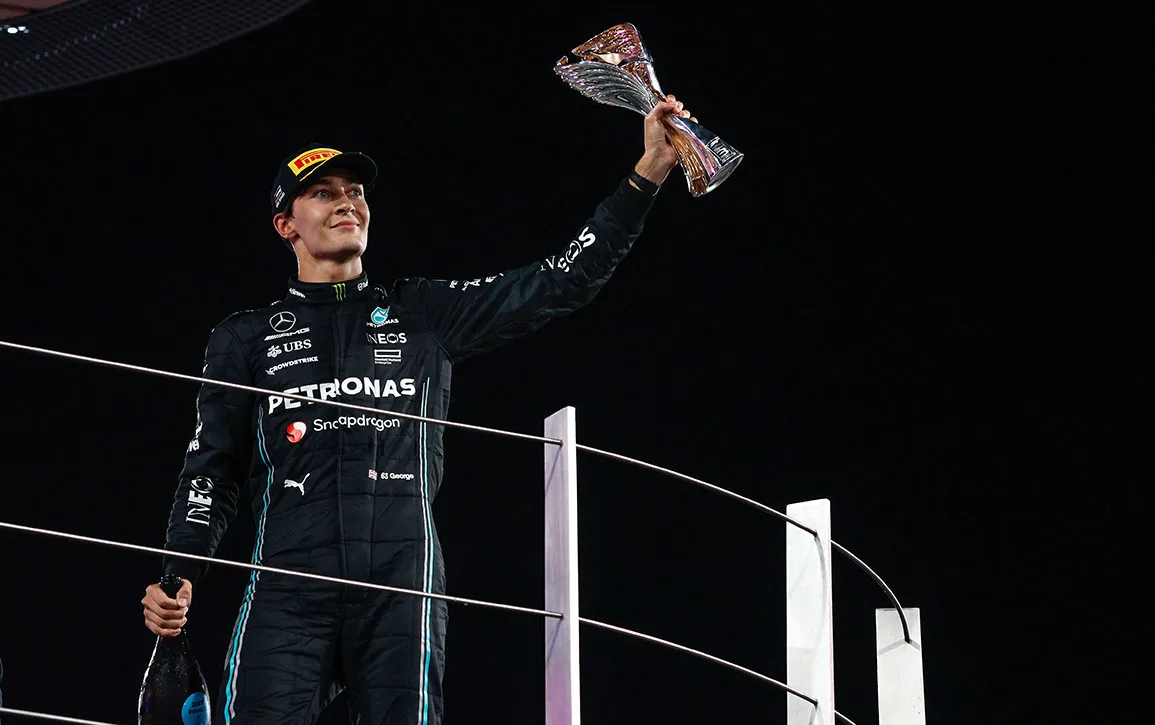 01-GR PODIUM