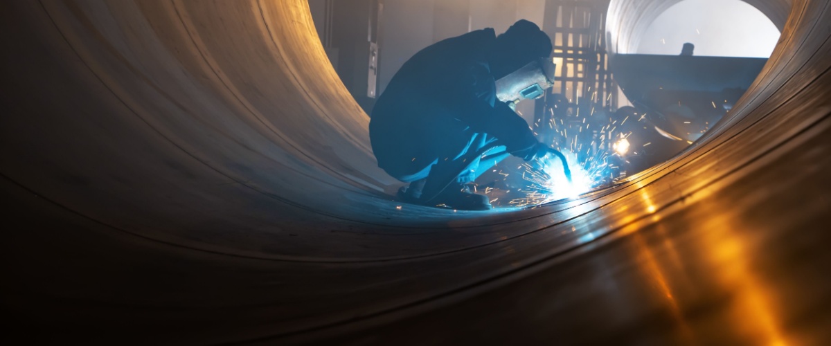 Custom Metal Fabrication for Large-Scale Components