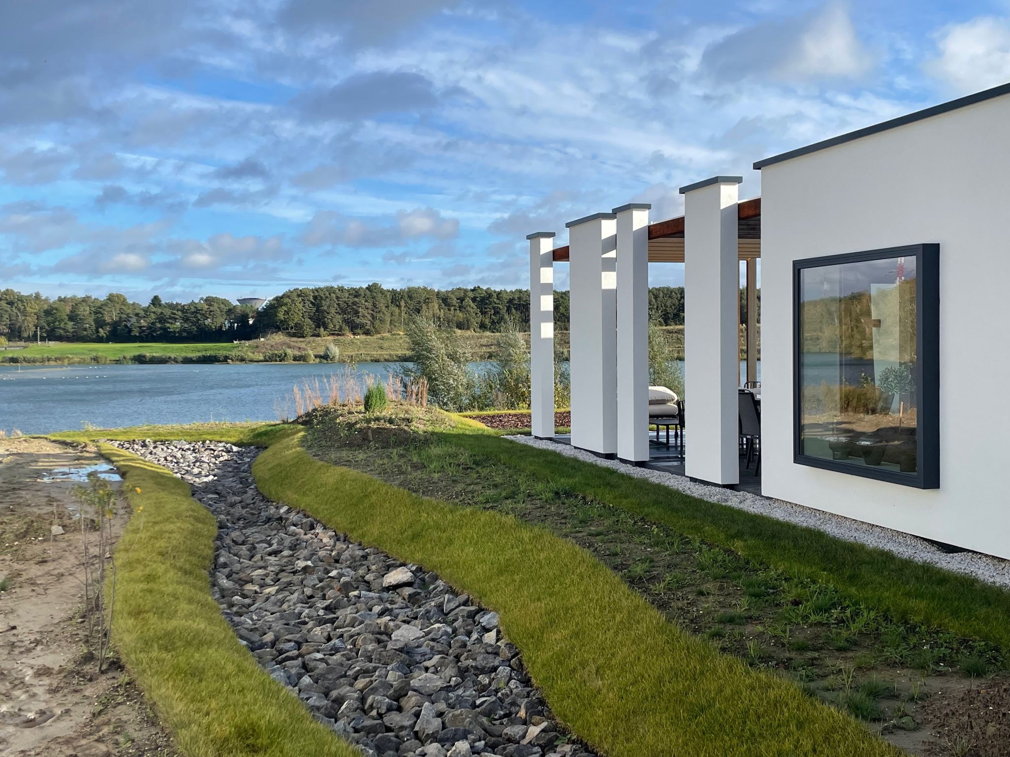 europarcs-hoge-kempen-lake-house-view-1