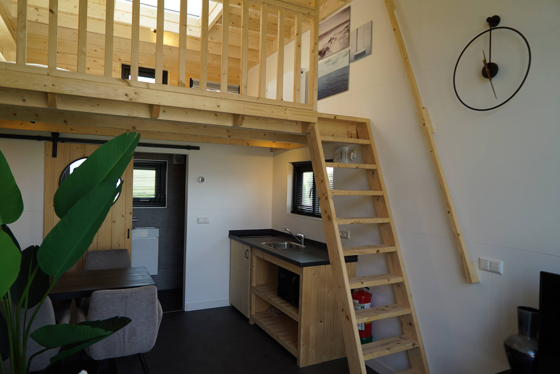 Hindeloopen Tiny House 2 5