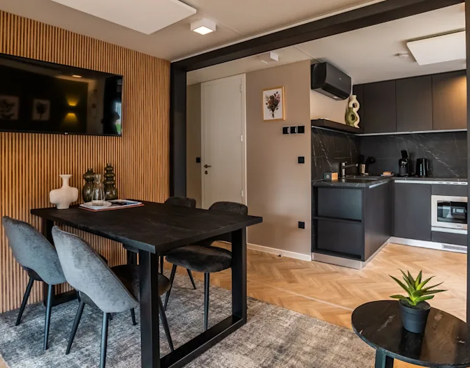 EuroParcs Ossiacher See Enzian4 Waterfront kitchen living room 4