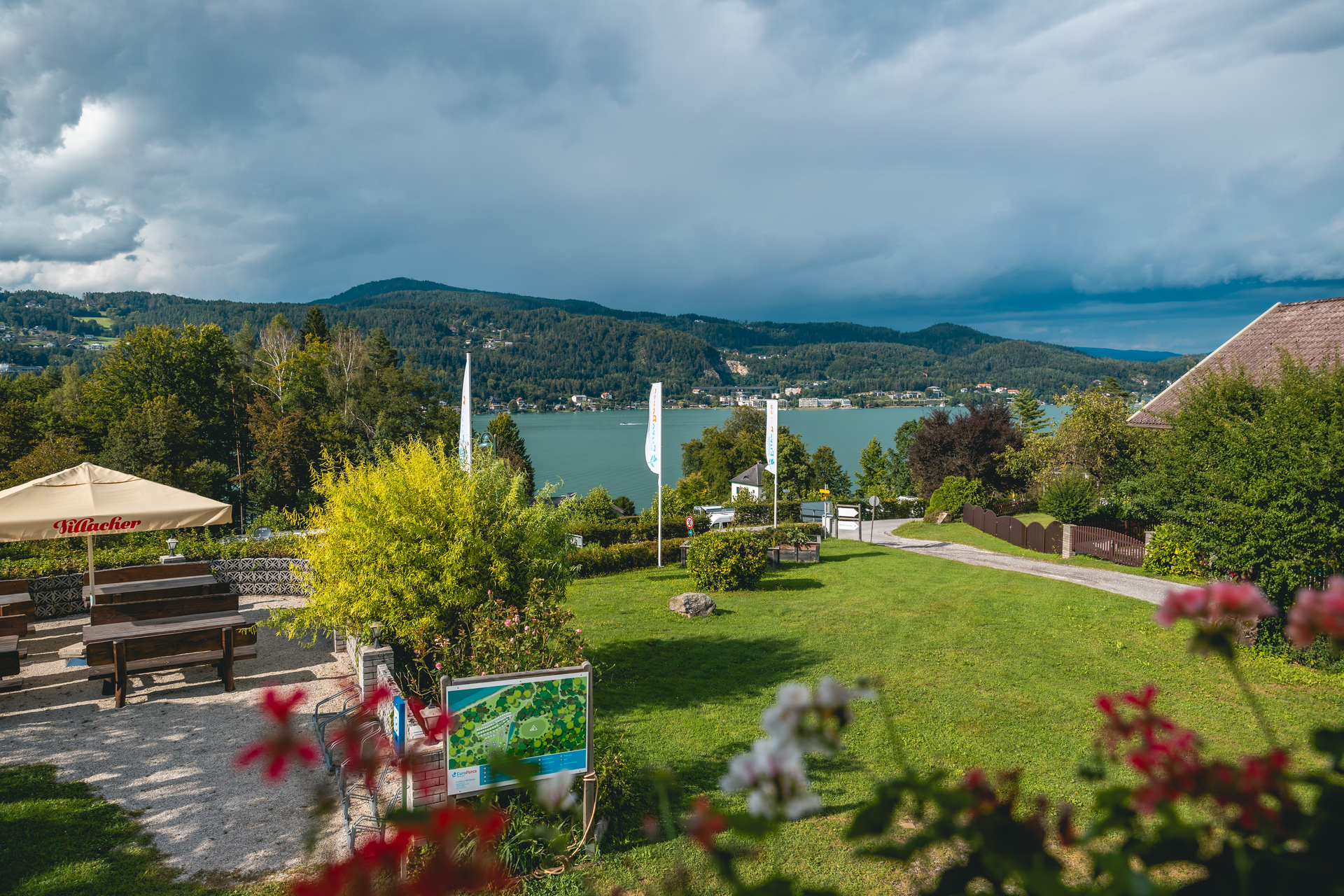 EuroParcs Wörthersee Meer Uitzicht Park 