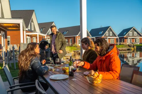 EuroParcs IJsselmeer Vriendengroep Dineren Buitendineren Winterbarbecue