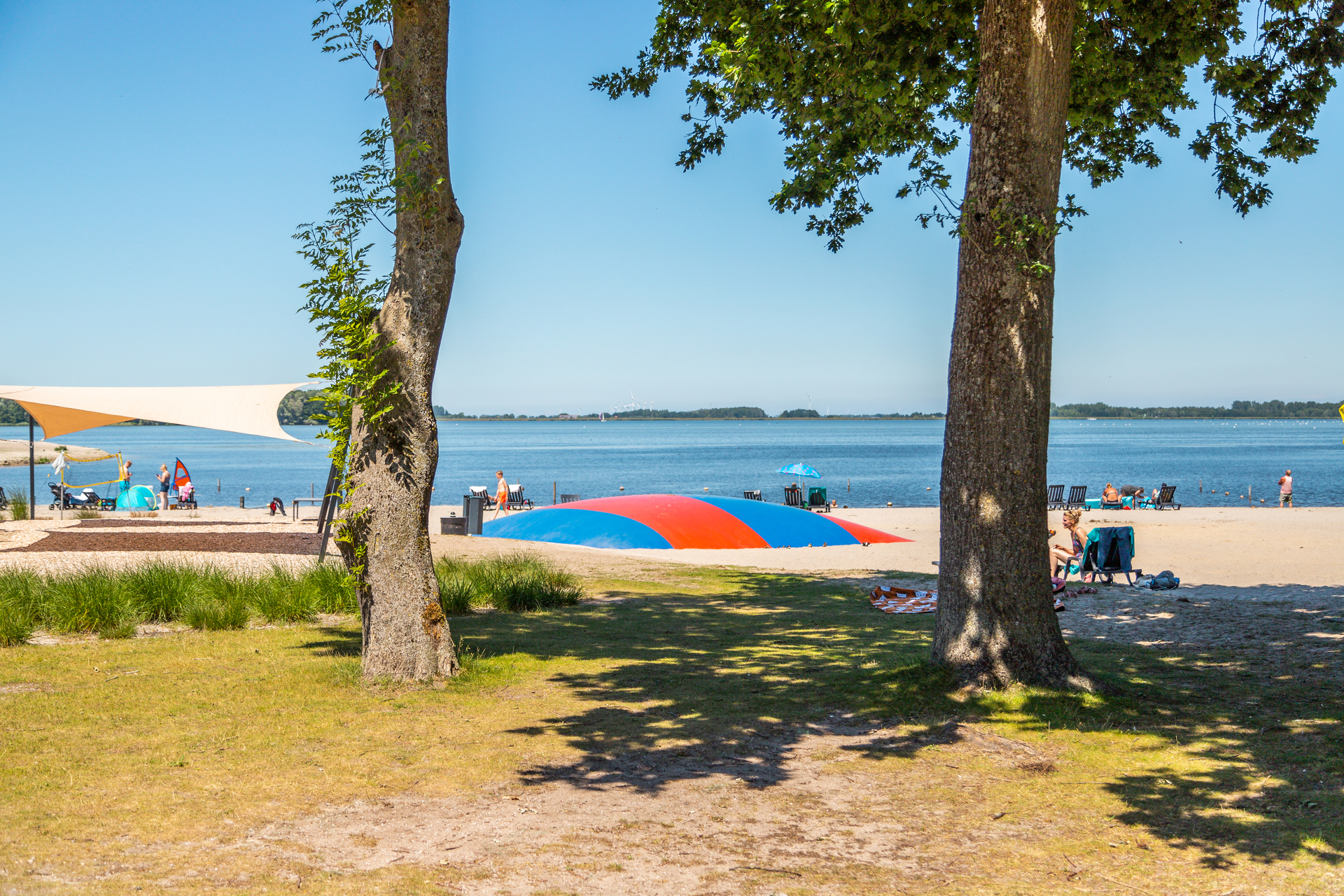 Bad Hoophuizen - Playground - Beach 