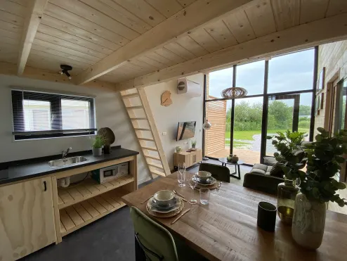 Hindeloopen Tiny House 4 5