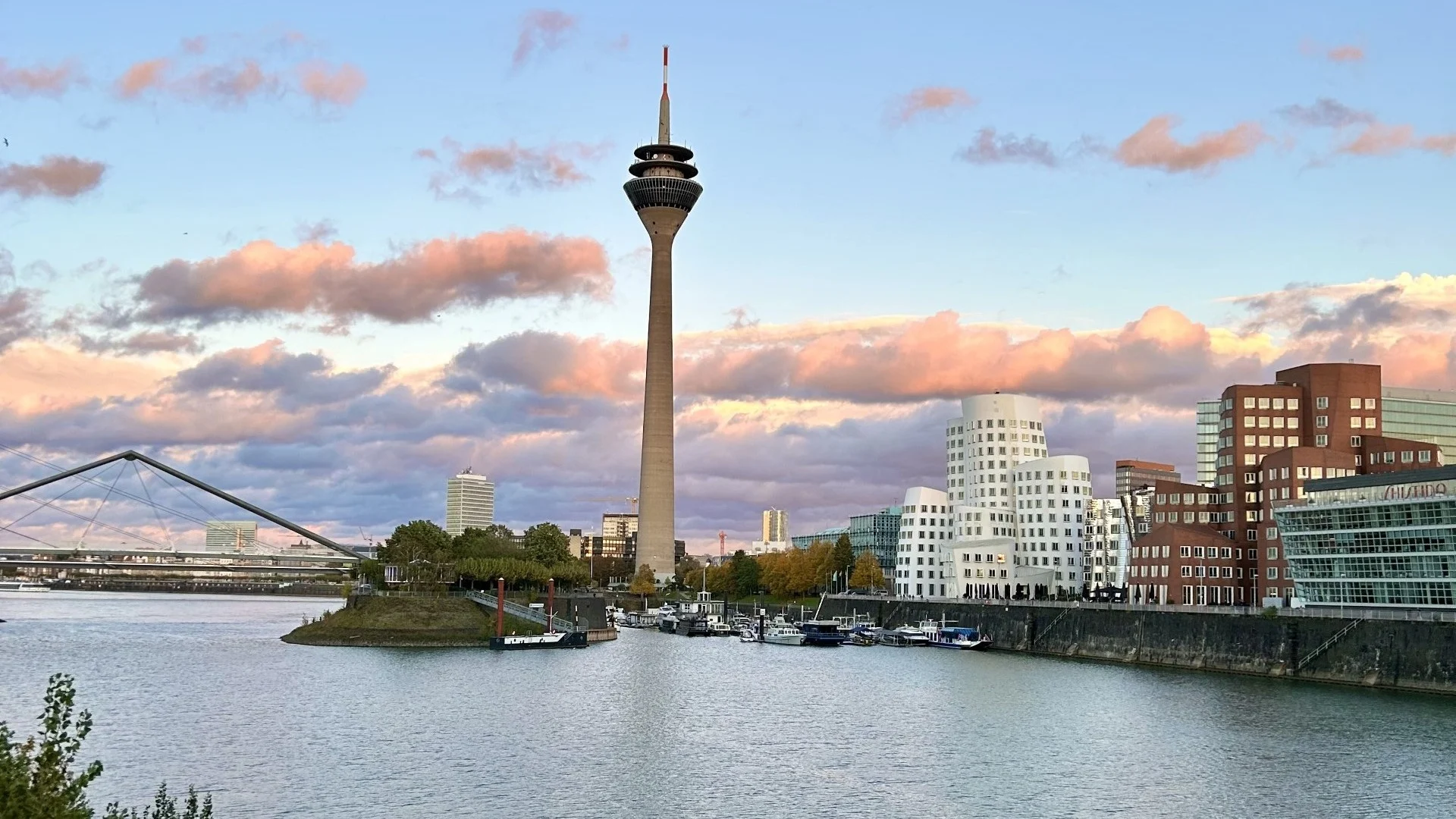 Skyline Düsseldorf Medienhafen