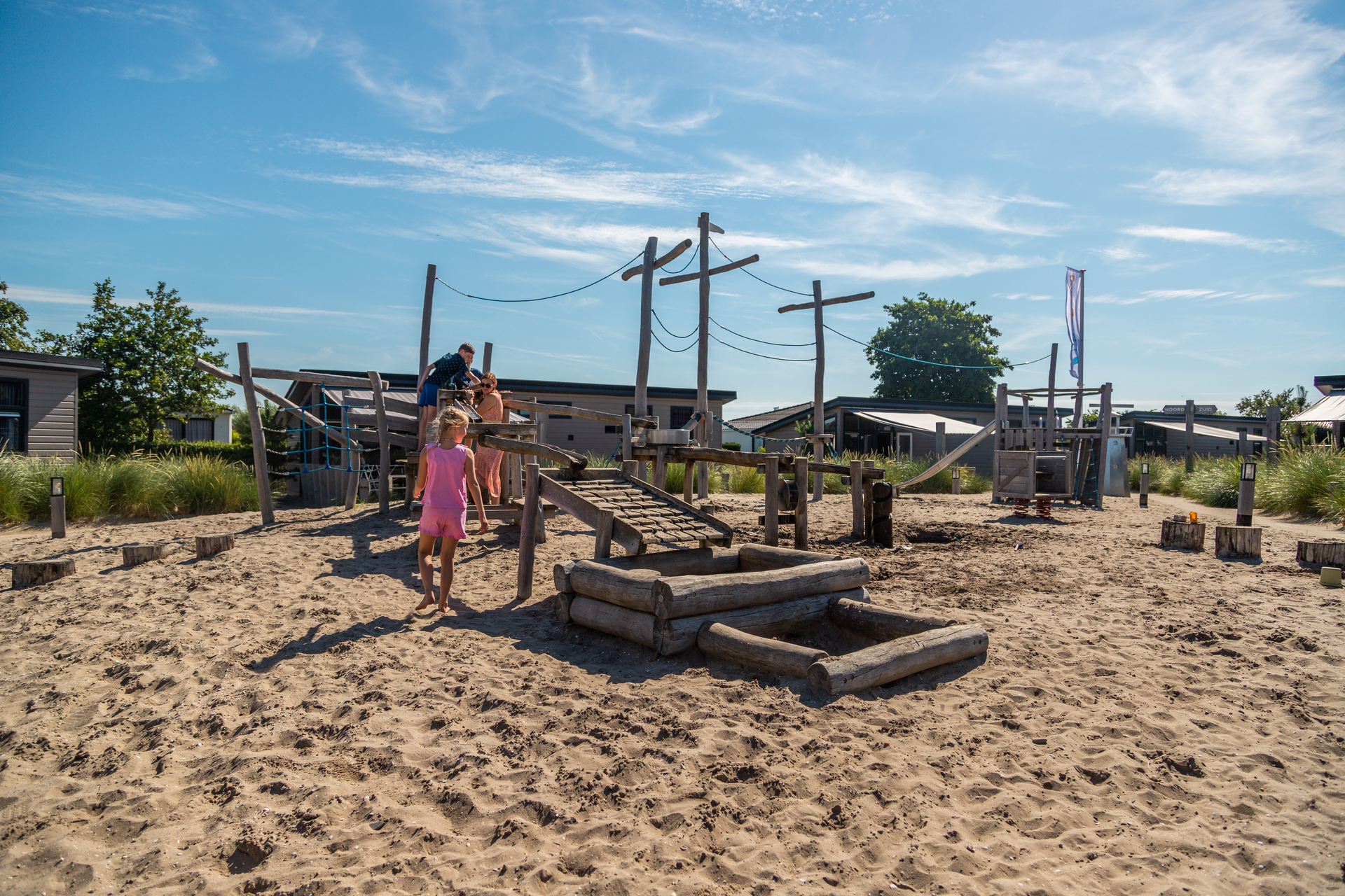 EuroParcs - Parc du Soleil - Playground Beach Houses Duinlogde Kids 