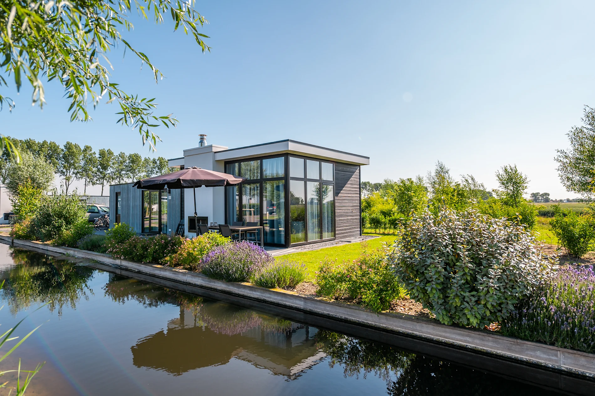 EuroParcs Bad Meersee garden water