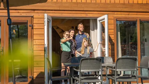 EuroParcs De Achterhoek family in the door