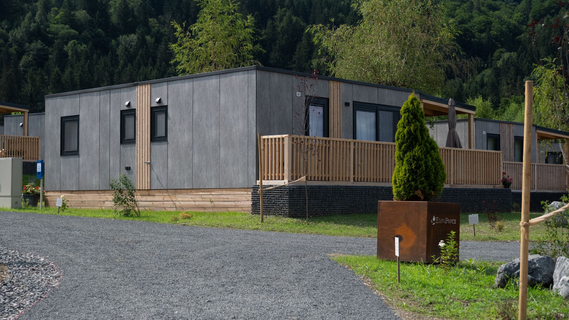 EuroParcs-Ossiacher-See-Wulfenia-exterior-3