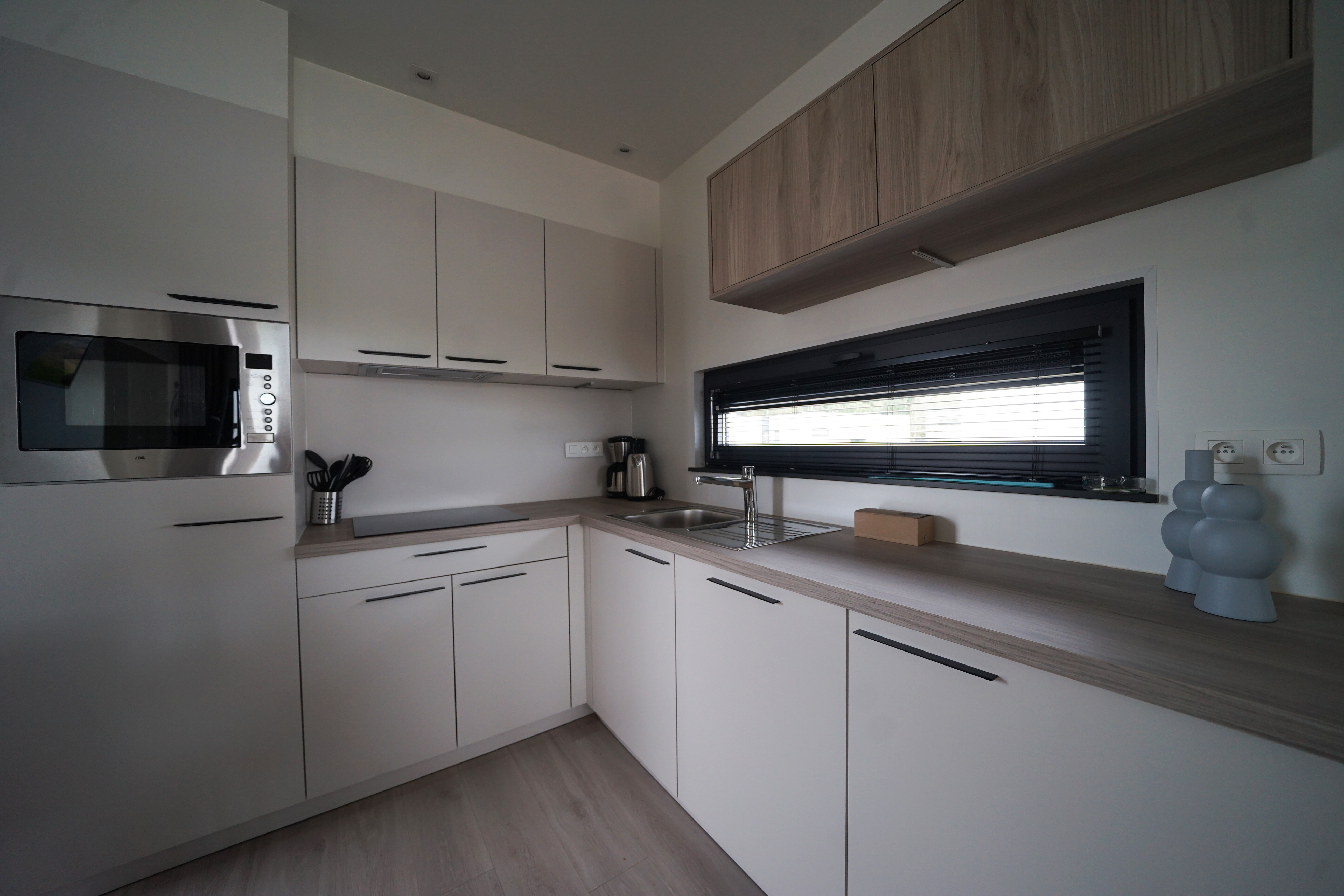 europarcs-hoge-kempen-lake-house-6-kitchen