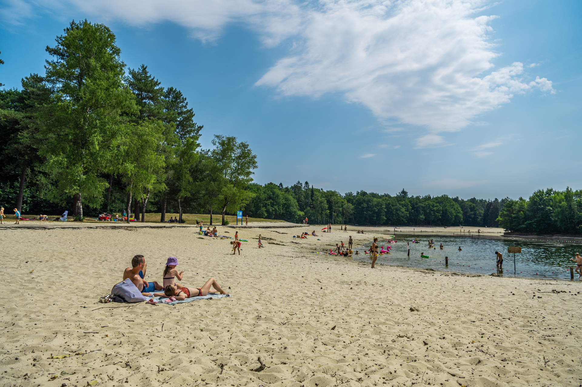 EuroParcs Reestervallei Strand Zwemwater Zwemmen 
