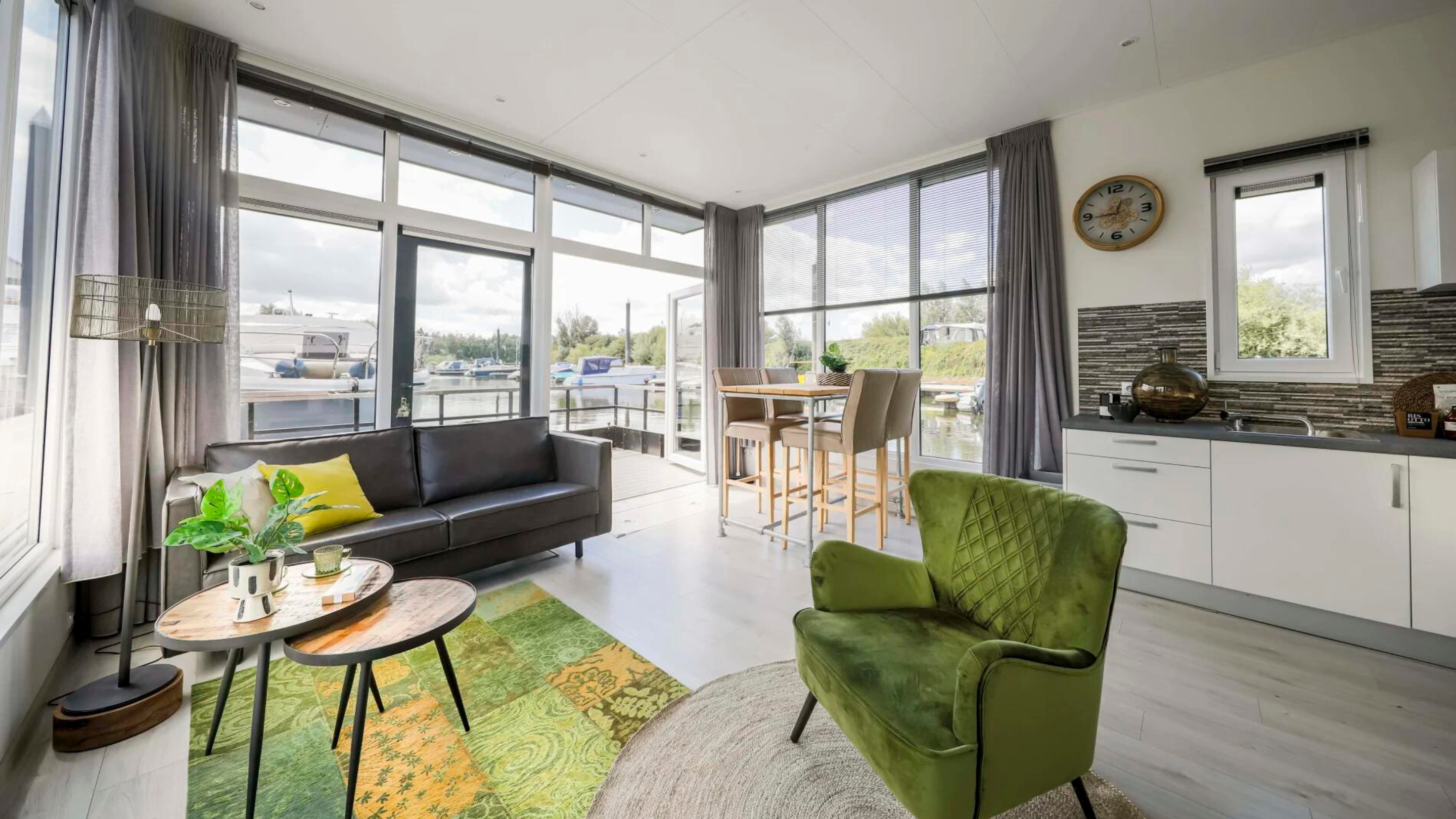 Waterlodge houseboat interior design