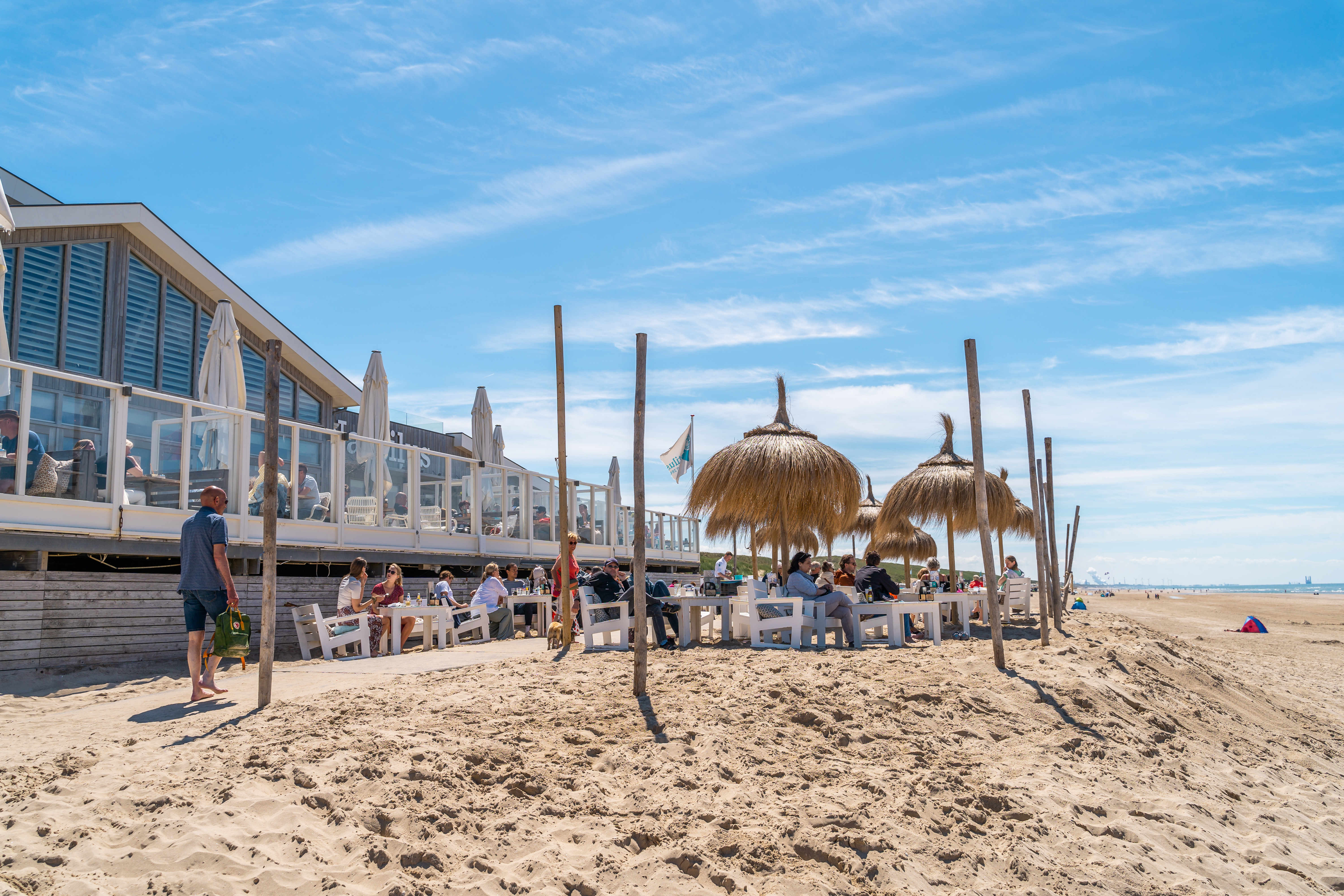 EuroParcs De Woudhoeve surroundings beach